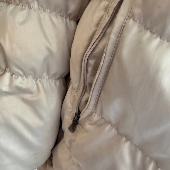 ONE MADISON PUFFER FAUX FUR REMOVABLE HOOD USED - Picture 8 of 12